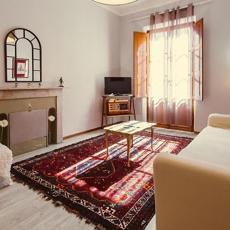 Arcieri'S Home With Duomo View - Fancy Apartments Флоренция Экстерьер фото
